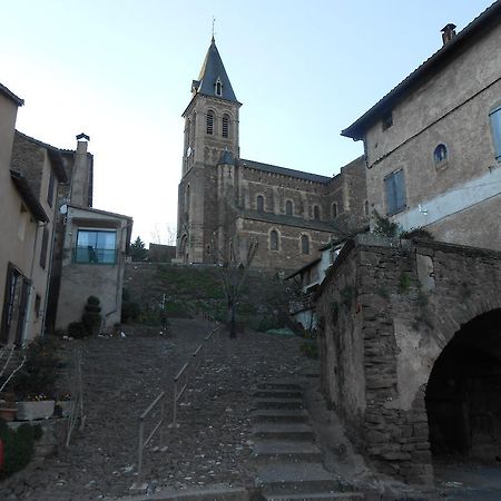 Gite Des Monts Saint-Izaire Esterno foto